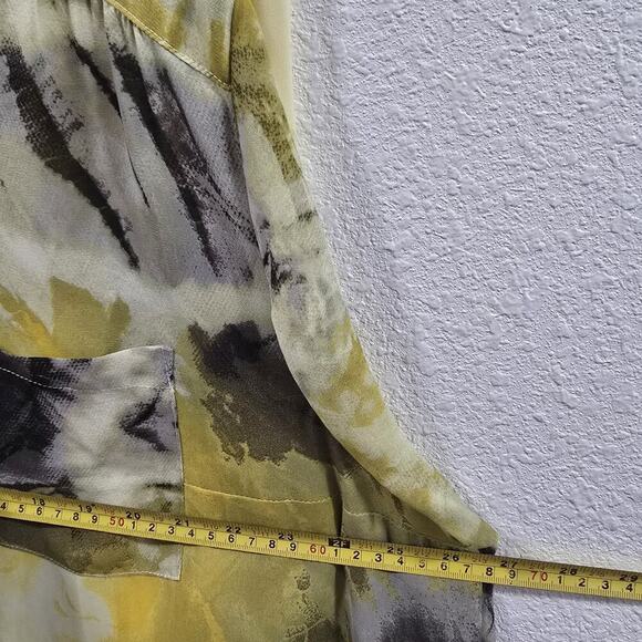 Torrid Size 2X Sheer Blouse Yellow Abstract Print Button Down 3/4 Sleeve Casual - Picture 8 of 12